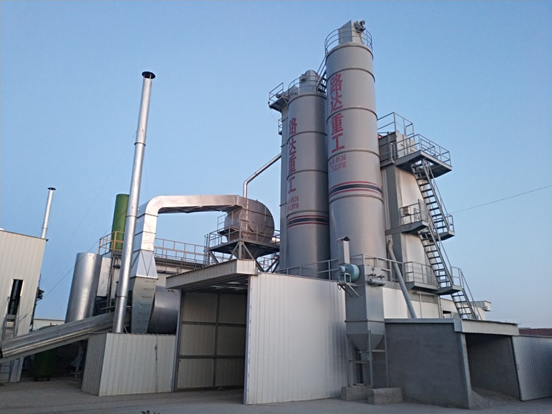 QLB1000標準（zhǔn）型瀝青拌合站